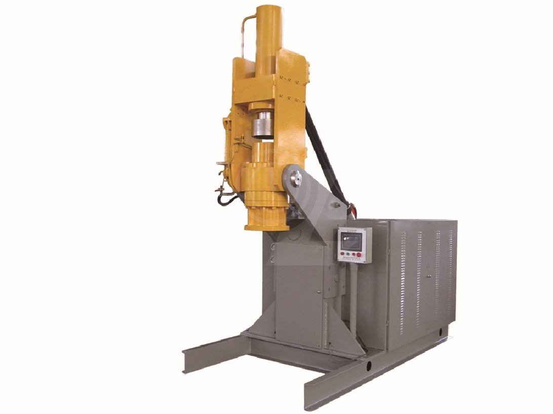 中型傾斜式真空液壓擠出機(jī) 中型傾斜式真空液壓擠出機(jī)